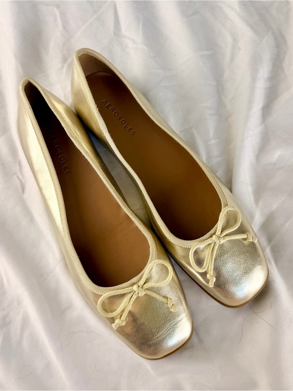 AEROSOLES Ballet Flats Metallic Gold Y2K Balletcore 10 Chic Summer Coquette